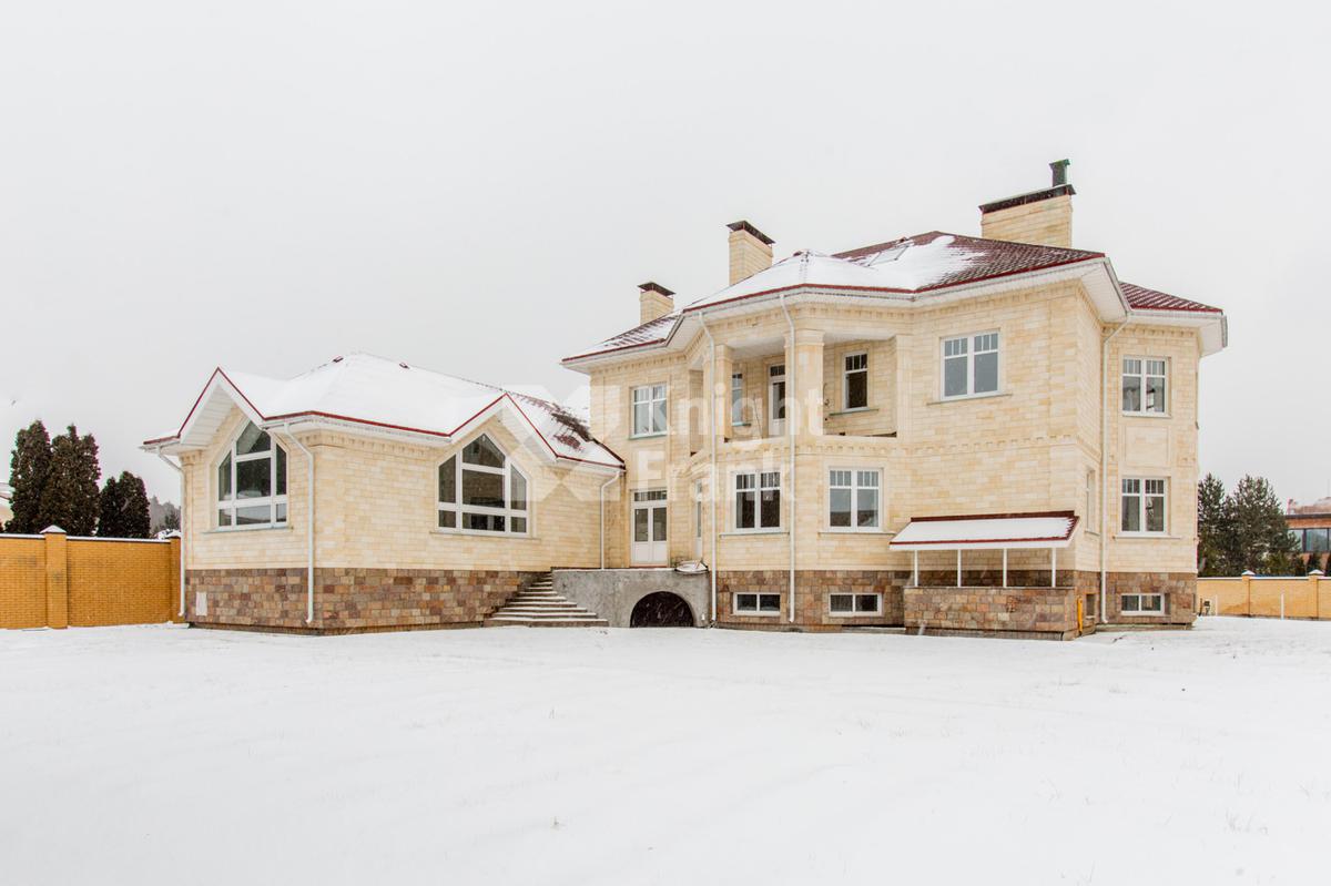 Загородный 🏠 дом 1005 м² в поселке Успенское ТСН на 2-м  Успенском шоссе, цена 45 млн. руб. | Лот hs1101228