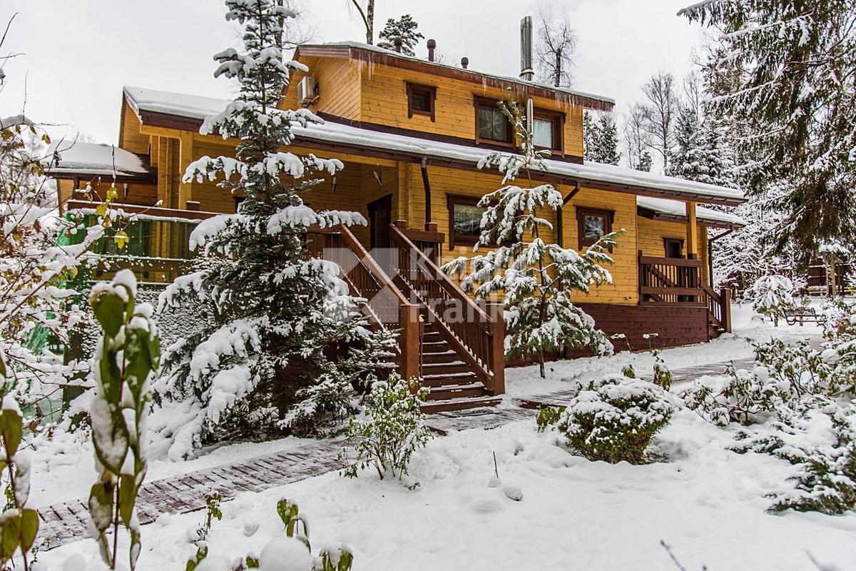 Загородный 🏠 дом 250 м² в поселке Зеленый утес на Пятницком  шоссе, цена 31 млн. руб. | Лот hs1504501