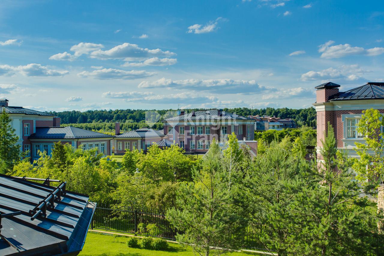 Загородный 🏠 дом 816 м² в поселке Парквилль Жуковка на  Рублево-Успенском шоссе, цена $ 6.7 млн. | Лот hs9912796