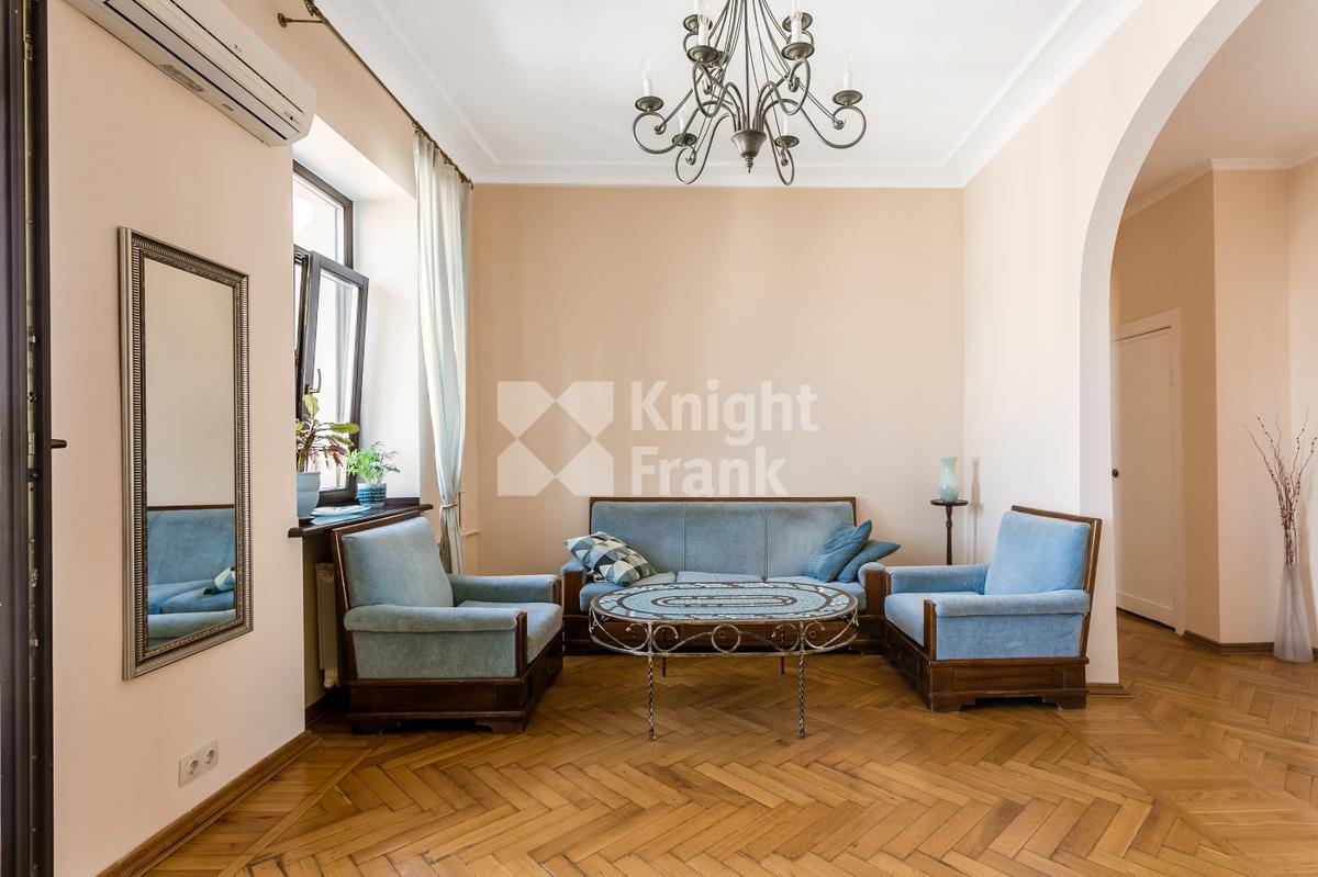 Продажа 3-комнатной квартиры 70 м² в ЖК Богословский пер., 3, Богословский  переулок, д. 3 по цене 49 500 000 руб. | Лот as39876