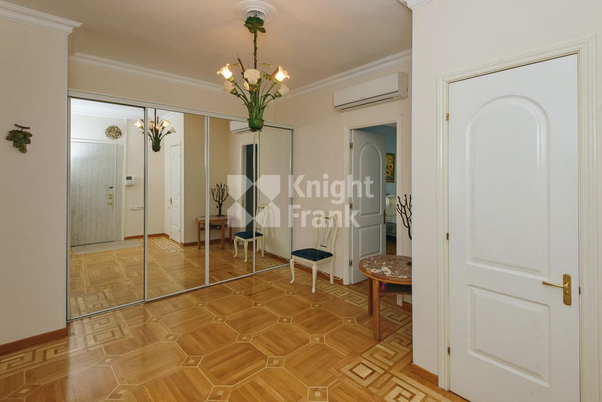 Квартира 🏠 140 м² 4 комнаты в ЖК Клубный дом Борисоглебский пер., 8стр1,  цена 200 000 руб. в месяц | Лот al40793