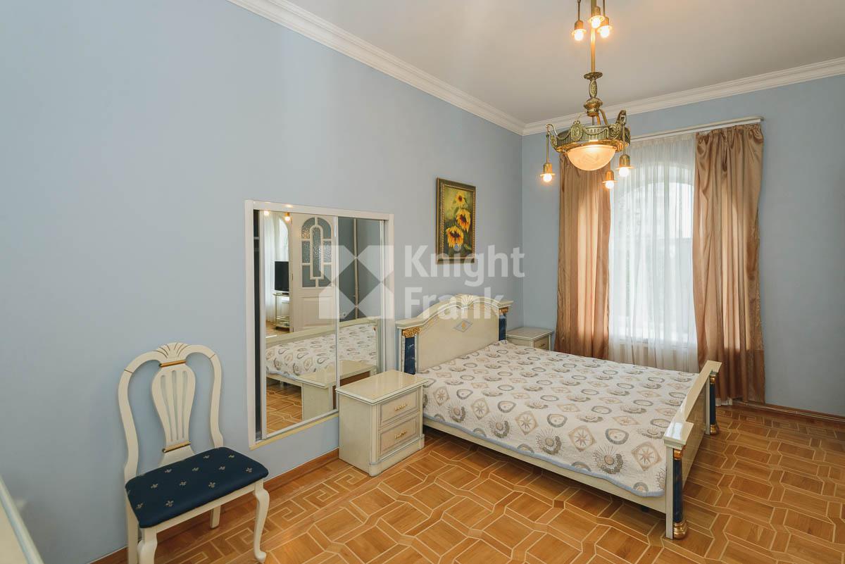 Квартира 🏠 140 м² 4 комнаты в ЖК Клубный дом Борисоглебский пер., 8стр1,  цена 200 000 руб. в месяц | Лот al40793