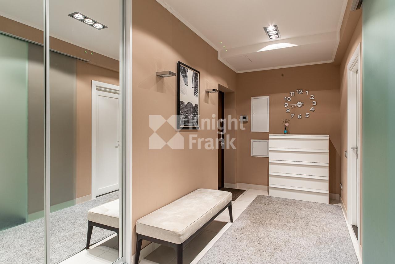 Продажа 2-комнатной квартиры 80 м² в ЖК Трилогия, Трехгорный Вал улица, д.  14 стр. 1 по цене 55 000 000 руб. | Лот as42792